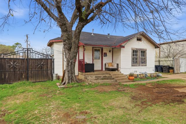 2333 N Chandler Drive E, Fort Worth, TX 76111