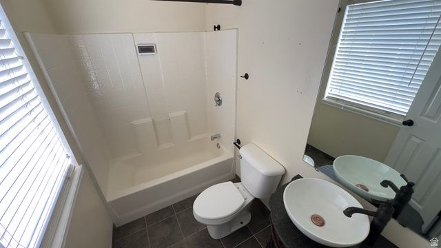 3547 E GOLDEN EAGLE RD, Eagle Mountain, UT 84005