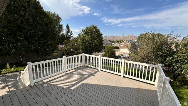 3547 E GOLDEN EAGLE RD, Eagle Mountain, UT 84005