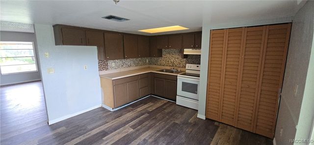 2500 E Modern Court, Hernando, FL 34442