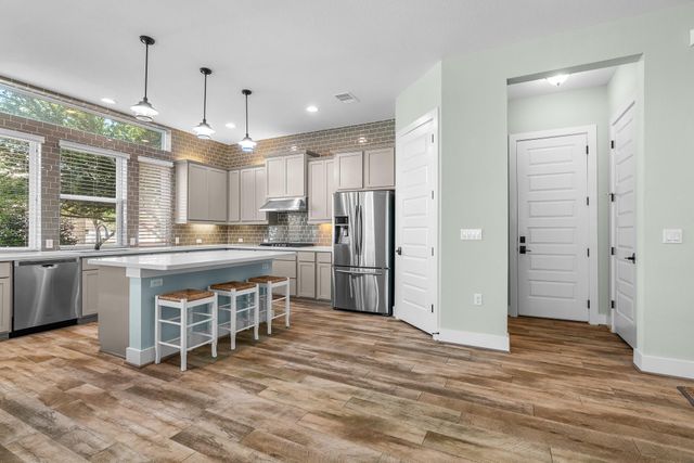 109 Francesco LN 40, Dripping Springs, TX 78620