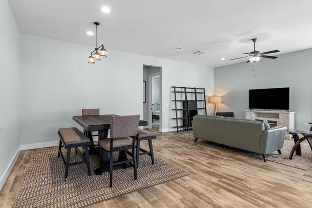109 Francesco LN 40, Dripping Springs, TX 78620