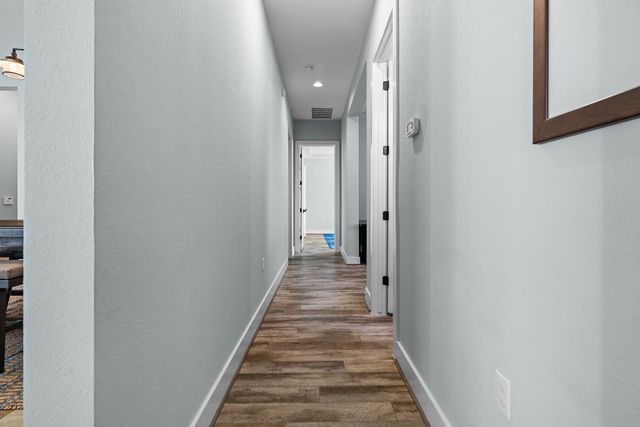109 Francesco LN 40, Dripping Springs, TX 78620