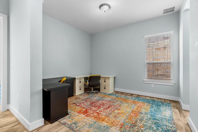 109 Francesco LN 40, Dripping Springs, TX 78620