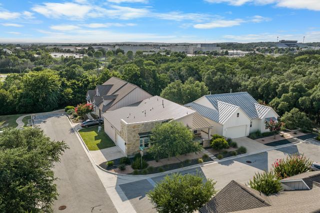 109 Francesco LN 40, Dripping Springs, TX 78620