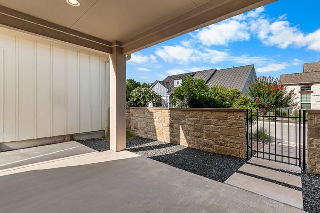 109 Francesco LN 40, Dripping Springs, TX 78620