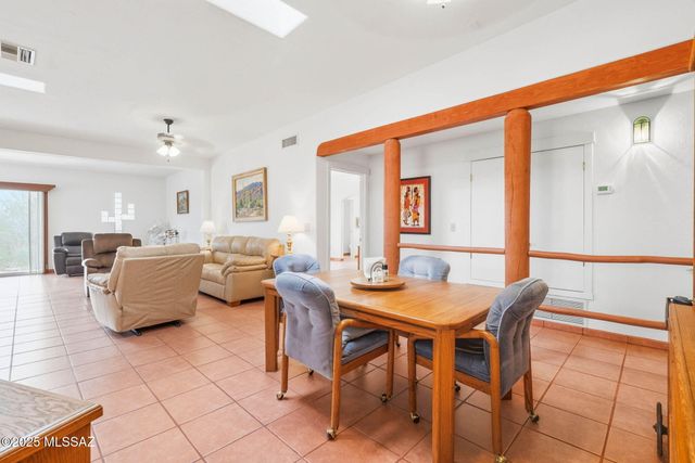 116 S Charleston Avenue, Corona De Tucson, AZ 85641