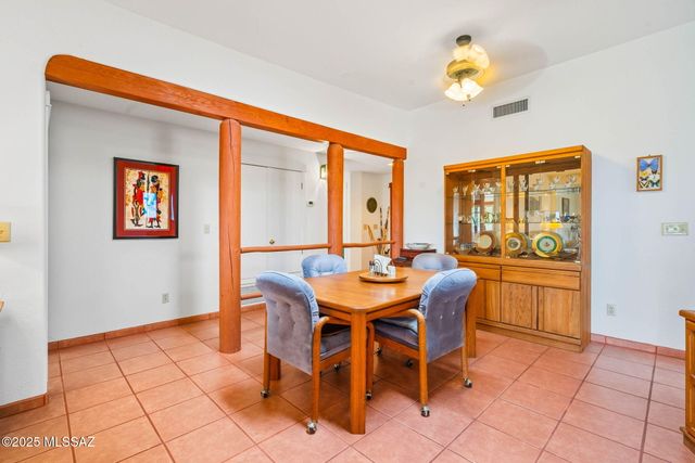 116 S Charleston Avenue, Corona De Tucson, AZ 85641