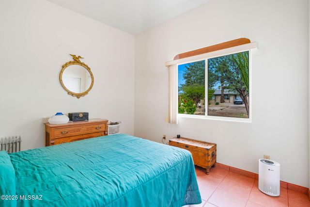 116 S Charleston Avenue, Corona De Tucson, AZ 85641