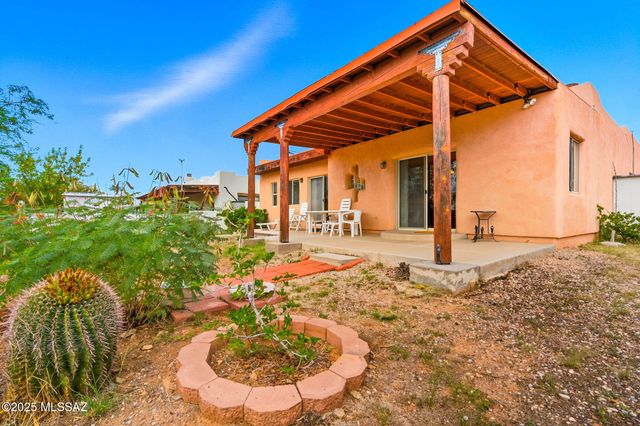 116 S Charleston Avenue, Corona De Tucson, AZ 85641