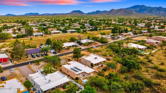 116 S Charleston Avenue, Corona De Tucson, AZ 85641