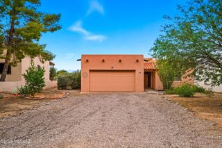116 S Charleston Avenue, Corona De Tucson, AZ 85641