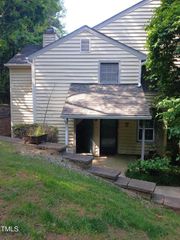 104 Oak Hollow Court, Raleigh, NC 27613