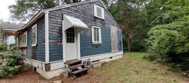 1069 Elm St., Camden, AR 71701