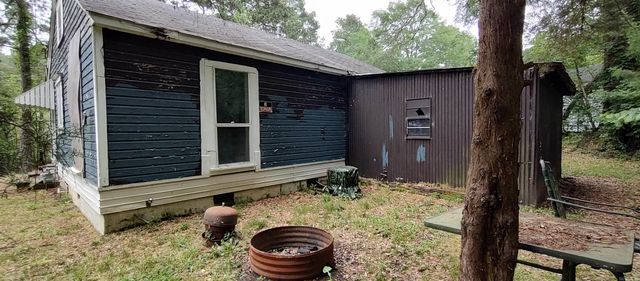 1069 Elm St., Camden, AR 71701