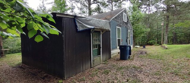 1069 Elm St., Camden, AR 71701