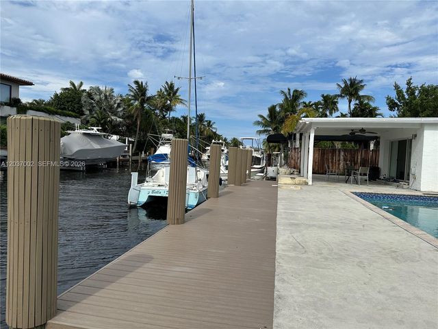 1161 NE 86th St, Miami, FL 33138