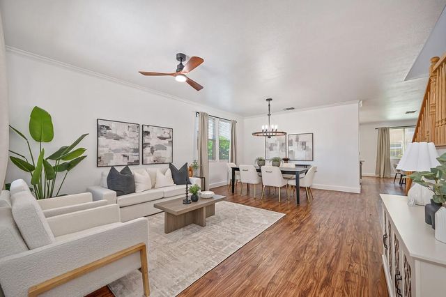 8832 Marlin Seas Ct, Sacramento, CA 95828