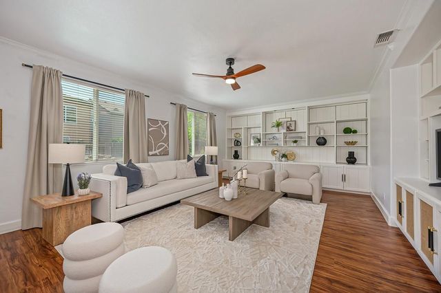 8832 Marlin Seas Ct, Sacramento, CA 95828
