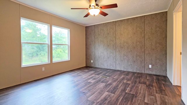 89 Tower Road, Corbin, KY 40701