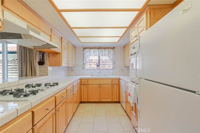 4136 Ocean View Boulevard, Montrose, CA 91020