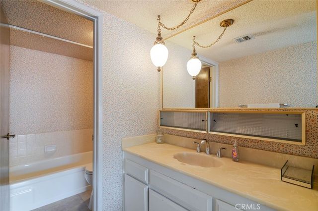 4136 Ocean View Boulevard, Montrose, CA 91020
