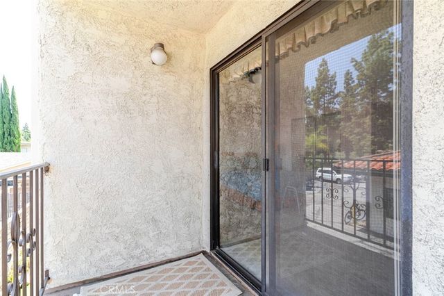 4136 Ocean View Boulevard, Montrose, CA 91020