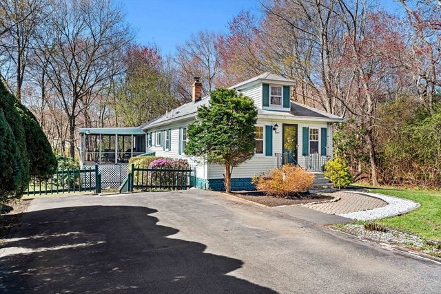 12 Lake Ave, Saugus, MA 01906