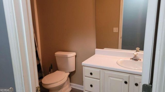 25 Shady Oaks Trail, Covington, GA 30016