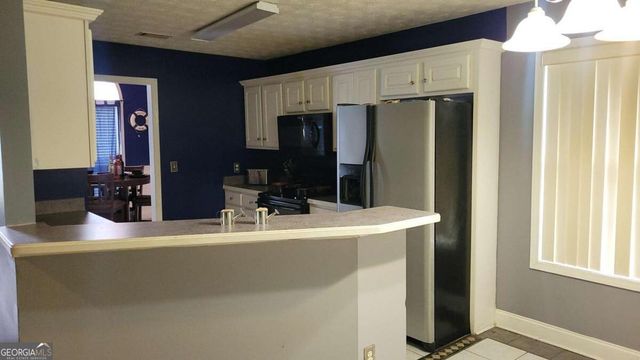 25 Shady Oaks Trail, Covington, GA 30016