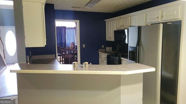 25 Shady Oaks Trail, Covington, GA 30016