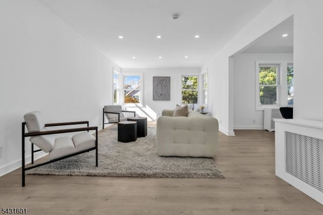 288 Harrison St, Nutley Twp., NJ 07110