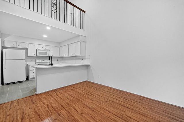 3143 Windchase Boulevard 785, Houston, TX 77082