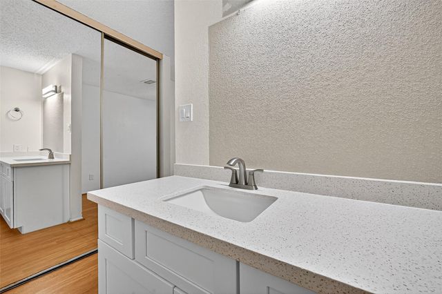 3143 Windchase Boulevard 785, Houston, TX 77082