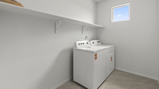 4053 Estrella Noche, Santa Fe, NM 87507
