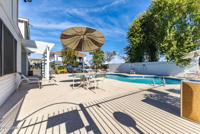 8888 N 47TH Avenue 117, Glendale, AZ 85302