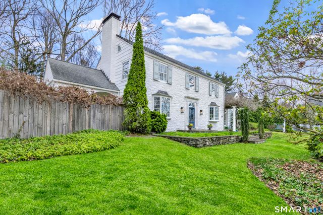 200 Jackman Avenue, Fairfield, CT 06825