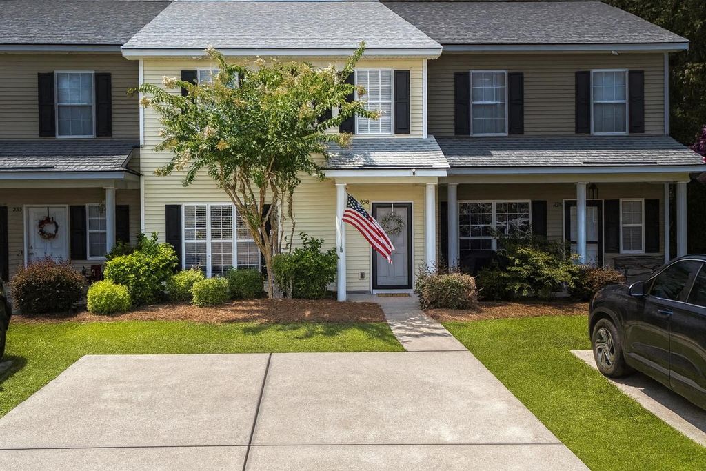 230 Congaree River Drive, Summerville, SC 29485