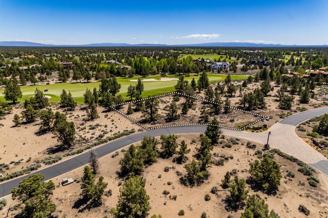 Canyon View Loop Lot #168, Bend, OR 97701
