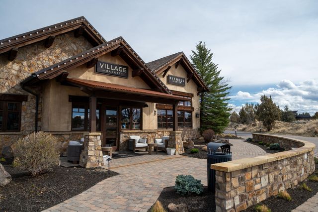 Canyon View Loop Lot #168, Bend, OR 97701