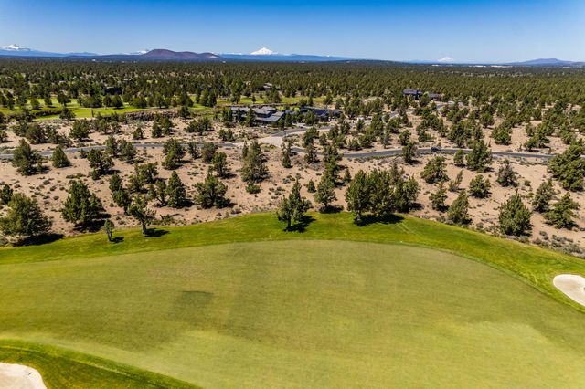 Canyon View Loop Lot #168, Bend, OR 97701