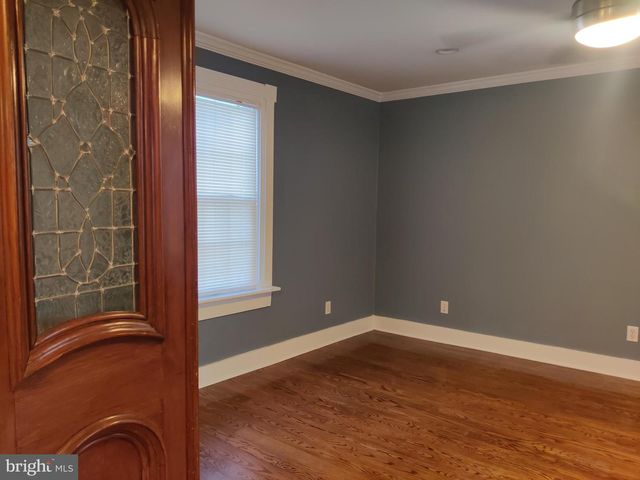 17 MAIN AVE, Berwyn, PA 19312