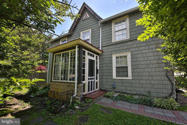17 MAIN AVE, Berwyn, PA 19312