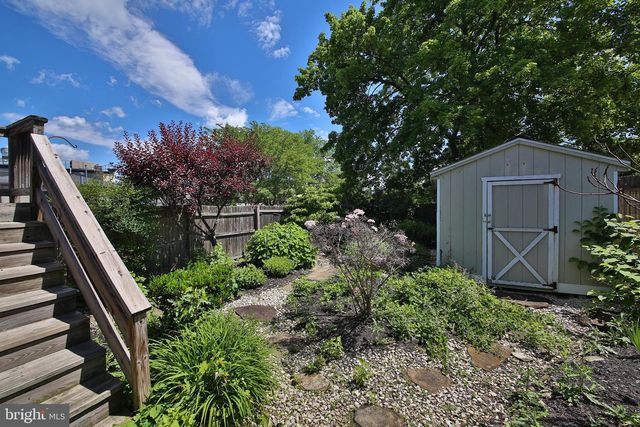 17 MAIN AVE, Berwyn, PA 19312