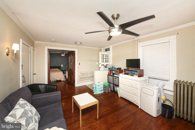 17 MAIN AVE, Berwyn, PA 19312