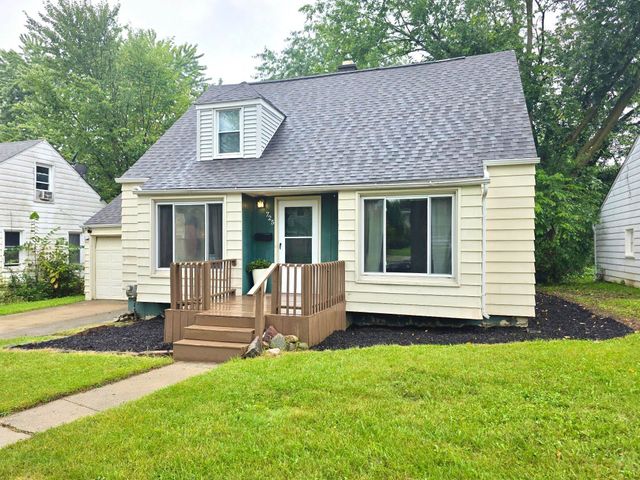 725 Freemont Street, Flint, MI 48504