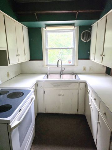 725 Freemont Street, Flint, MI 48504