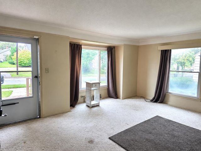 725 Freemont Street, Flint, MI 48504
