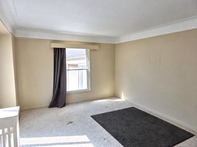 725 Freemont Street, Flint, MI 48504