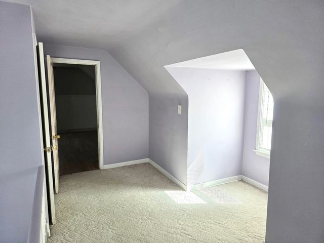 725 Freemont Street, Flint, MI 48504